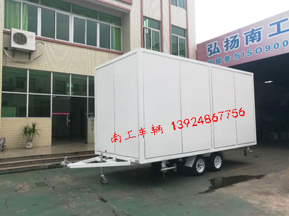 1.5吨白色厢式leyu乐鱼官方网站_乐鱼(中国)i.jpg