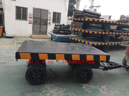 30吨重型8轮leyu乐鱼官方网站_乐鱼(中国)4I.jpg