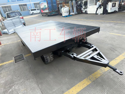 30吨重型leyu乐鱼官方网站_乐鱼(中国) 环保实心轮胎4I.jpg