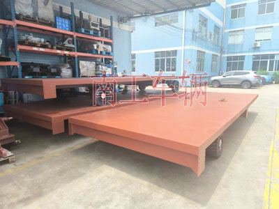 3.5吨leyu乐鱼官方网站_乐鱼(中国) 拼接款平板工具车2I.jpg
