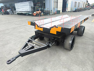 25V字重型钢卷leyu乐鱼官方网站_乐鱼(中国) 牵引全挂车4I.jpg