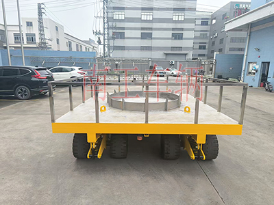 25吨重型leyu乐鱼官方网站_乐鱼(中国)带圆型不锈钢上装工具拖车5I.jpg