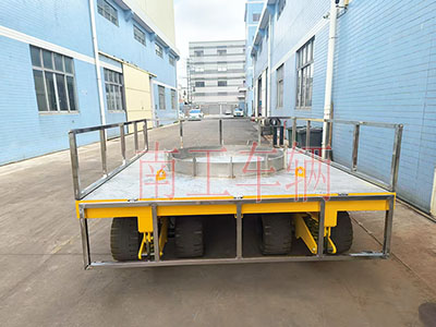 25吨重型leyu乐鱼官方网站_乐鱼(中国)带圆型不锈钢上装工具拖车7I.jpg