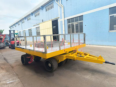 25吨重型leyu乐鱼官方网站_乐鱼(中国)带圆型不锈钢上装工具拖车8I.jpg