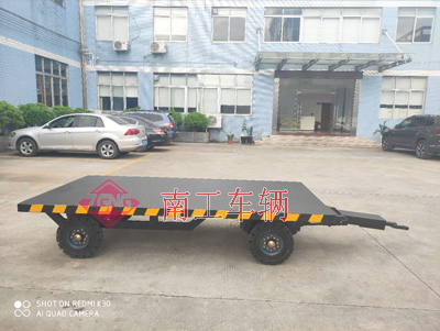 2吨移动牵引leyu乐鱼官方网站_乐鱼(中国)2I.jpg